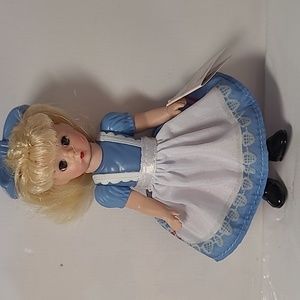 Vintage Madame Alexander McDonald's happy meal Alice in wonderland doll 2010